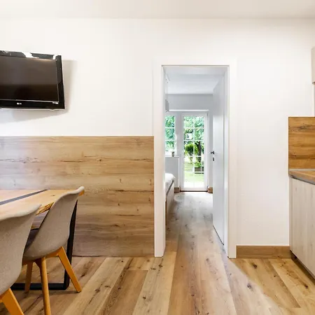 Tina Apartament *