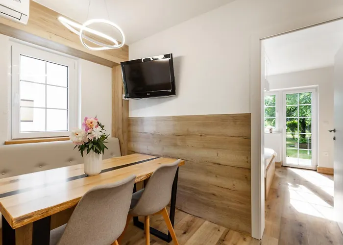 Apartamento Tina - Lipa 33 *